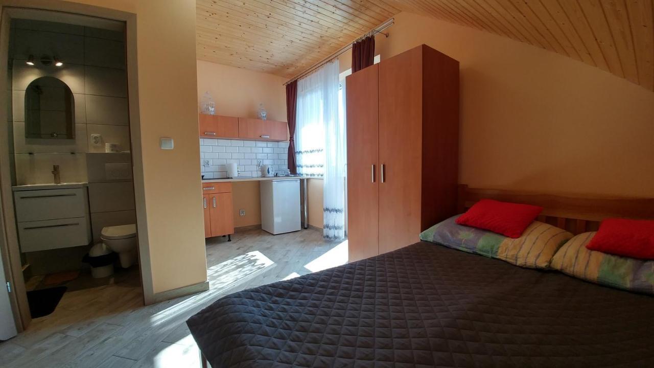 U Blizniakow Pokoje Goscinne Gąski Екстериор снимка